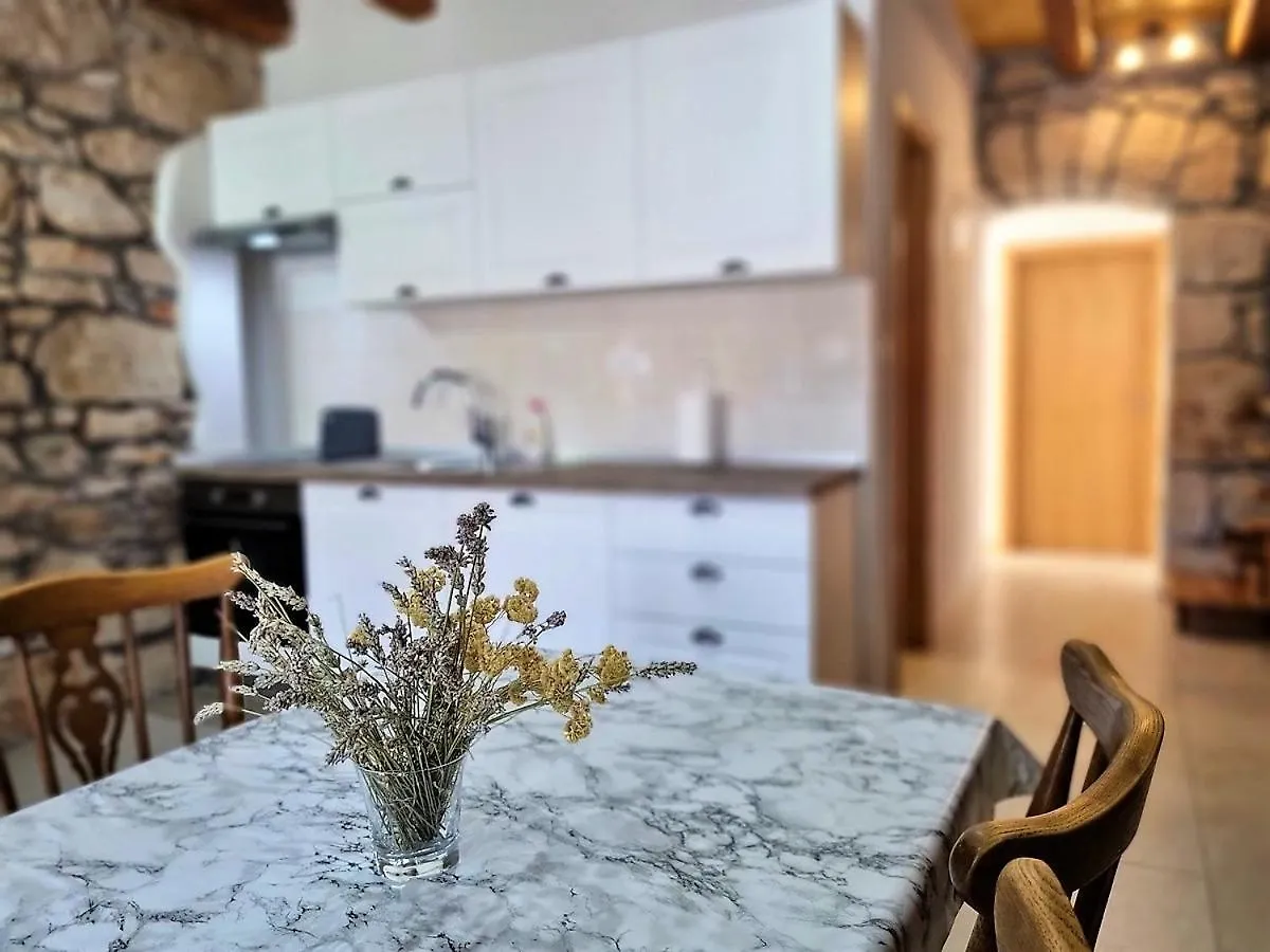 Island Stone Punat Apartment