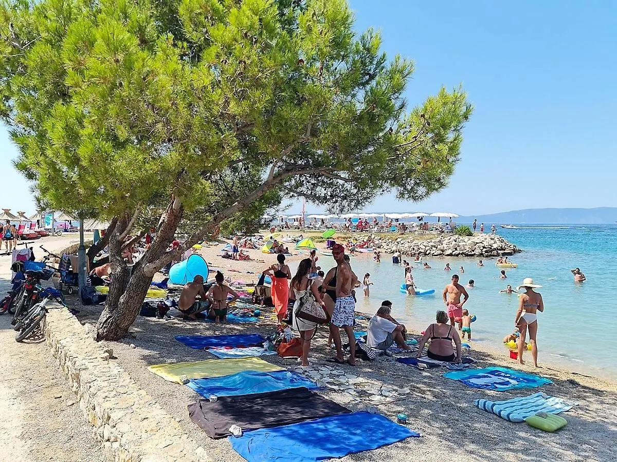 Island Stone Punat Apartment