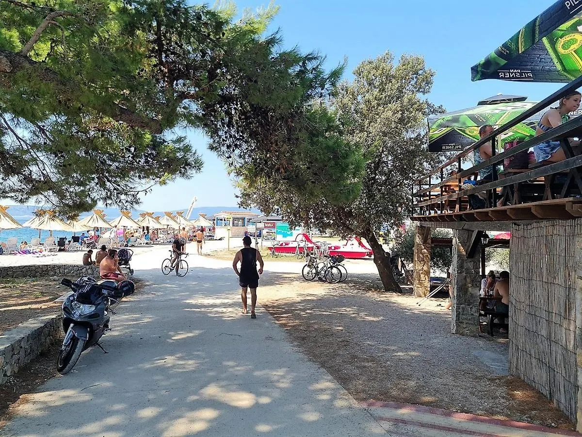 Island Stone Punat Apartment
